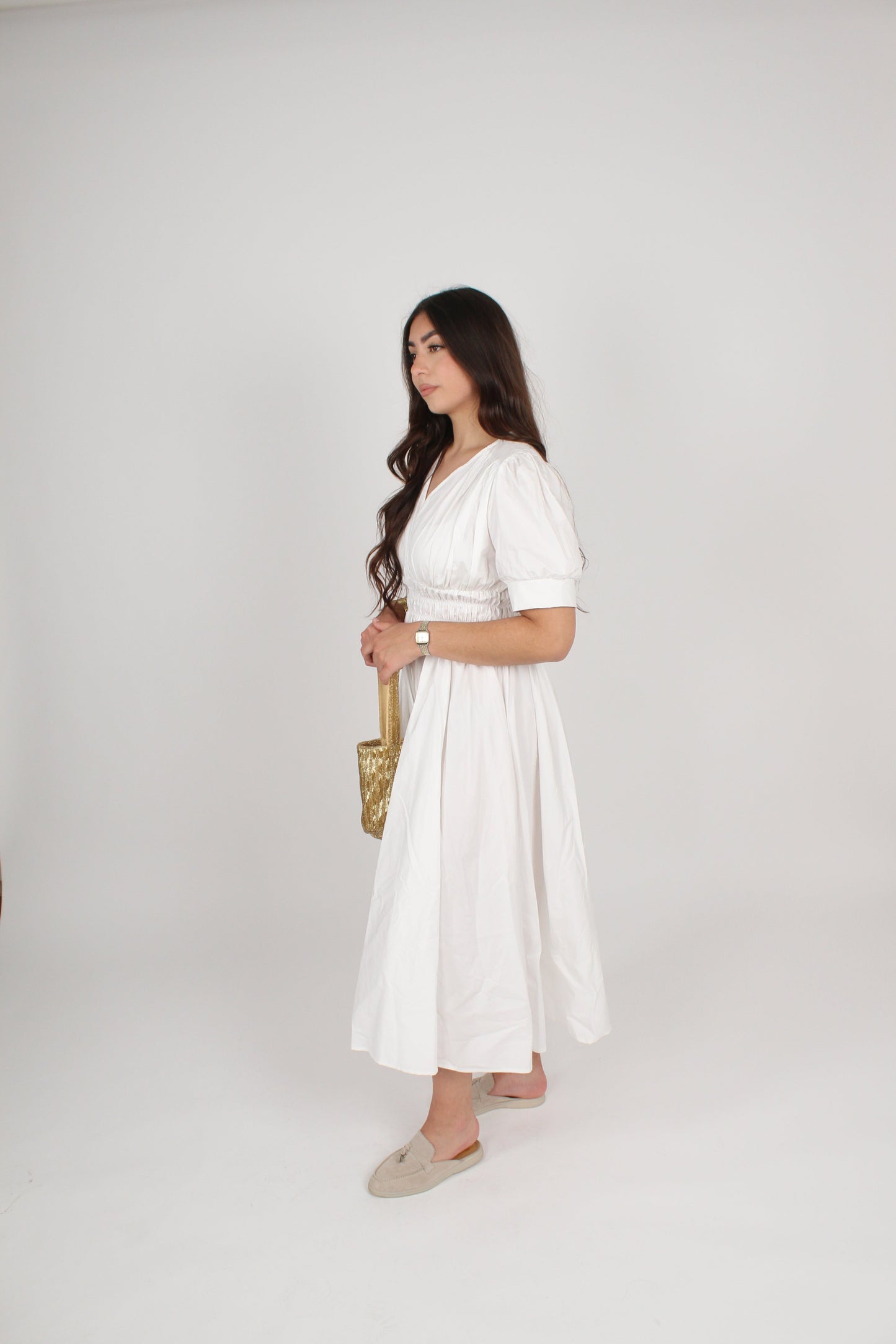 Robe longue blanche manches courtes bouffantes