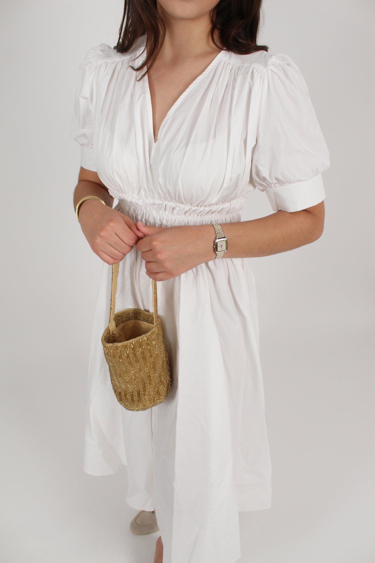 Robe longue blanche manches courtes bouffantes